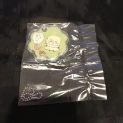 ラッコ ☆ ちいかわ きゃらシャカチャームグミ