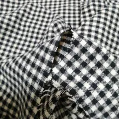 黒と白のギンガムチェック生地
