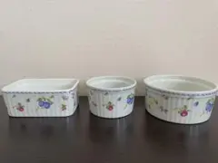 新品未使用！グムンドナーサンドウィッチトレイ2とスナックボウル6計8点セット 新品未使用！グムンドナーサンドウィッチトレイ2とスナックボウル6計8