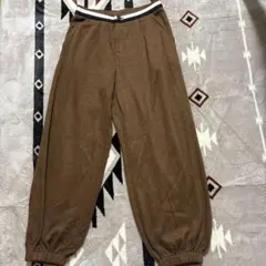 Item thumbnail for item 795cc254-a3f4-43bf-9878-603385c8b835