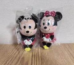 ミッキーマウスとミニーマウス ぬいぐるみキーホルダー