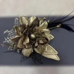 ゴールドコサージュ