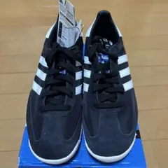 adidas スニーカー　ブラック/ホワイト
