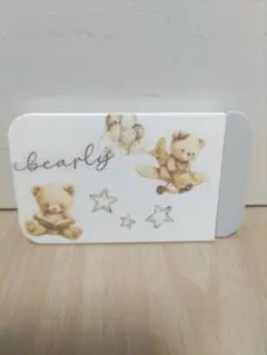 デコパージュ　くまさんと星のデザインワンプッシュウェットシートのフタ