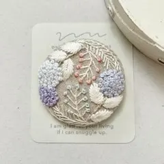刺繍ブローチ ブローチ