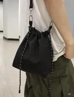 新品未使用！SHEIN ブラック ナイロンバッグ サコッシュ