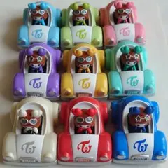 TWICE LOVELYS プルバックカー 9種類 コンプリート セット ガチャ