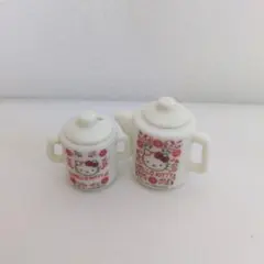 ハローキティ ミニチュア ティーセット ポット シュガーポット　キティちゃん