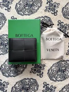 【値下げ】BOTTEGA VENETA カセット　二つ折り財布　ダークモス