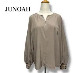 JUNOAH ジュノア パール釦キーネックブラウス L モカブラウン