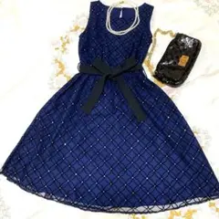 円形刺繍ワンピース・ネイビーチュール・ビジュ・ウエストリボン付きオケージョン用F
