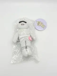 ちいかわ　ポシェットの鎧さん