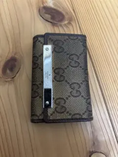 GUCCI （グッチ）正規品　　GGキャンバス 6連キーケース ブラウンのサムネイル