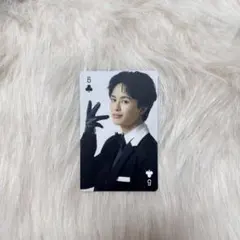 超特急 トランプ風絵柄トレカ ♣︎5 タクヤ