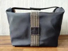 FENDI フェンディ ペカン柄 バニティバッグ 化粧ポーチ ブラック
