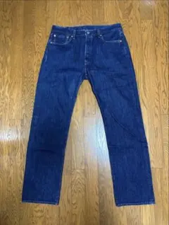 Levi's ストレートデニム