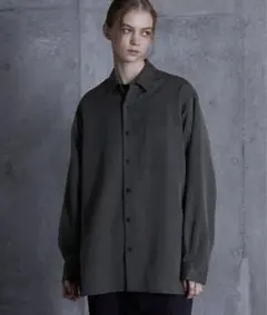 SERACE Loose silhouette shirt M チャコールグレー