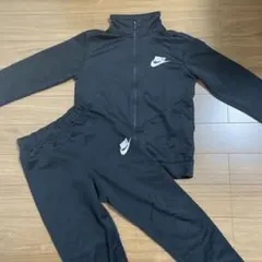 NIKE ジャージ　上下　140cm位