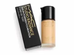 【美品】MAC スタジオ ラディアンス セラム ファンデーション NC12のサムネイル
