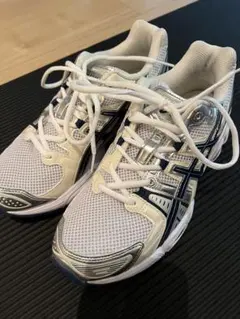 【中古】アシックス　ゲルニンバス25 メンズ　27㎝ 楽天市場】asics gel nimbus 25の通販