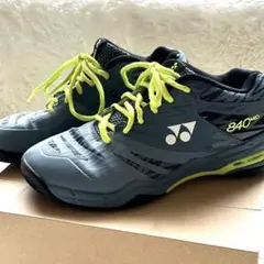 YONEX バドミントンシューズ パワークッション840ミッド　グレー　24㎝