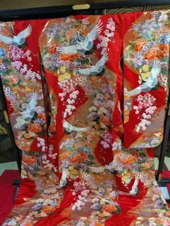 豪華絢爛 色打掛 鶴 牡丹 金糸刺繍 | Mercari