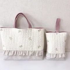 レッスンバッグ 上履き入れ　ナップサック　ヌビ　リボン刺繍 レッスンバッグ 上履き入れ ヌビ リボン刺繍 - メルカリ