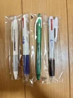 多機能ボールペン 4本セット 未使用品のサムネイル