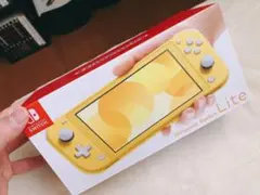 Nintendo Switch NINTENDO SWITCH LITE イエ…