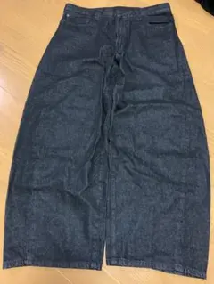 GU バレルレッグジーンズ　34 ブラック　ジーユー