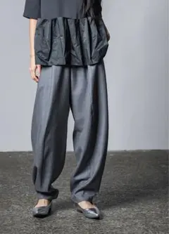 Lig. cocoon pants グレーSサイズ