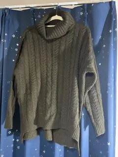 AFRICATAROオリーブグリーン ニットセーター Fサイズ