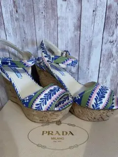 《正規品》PRADAプラダ ウェッジソール サンダル ボタニカル柄36 23cmのサムネイル