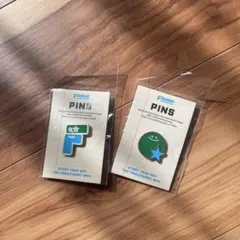 FAMIMA PARK AZABUDAI NIGO PINS ２個セットのサムネイル