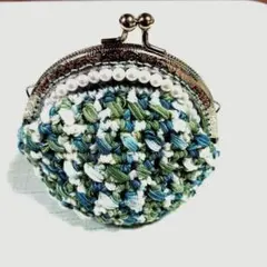 Item thumbnail for item fc6d8383-7f6f-49a7-b3f2-485c5a195e75