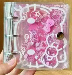 ハローキティーシャカシャカバインダーシール帳　リフィル20枚付 A8