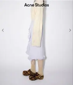 未使用)Acne Studios ジョーゼットラップスカート　38のサムネイル