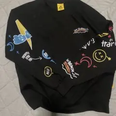 グラフィック長袖トレーナー ブラック