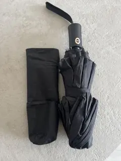 ワンタッチ自動開閉 黒の折りたたみ傘 収納ケース付き