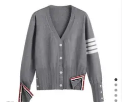 グレー ニットカーディガン 長袖　　トムブラウン
