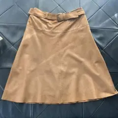 レザーのスカート　キャメルのサムネイル