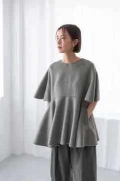 美品St.ceciliaリバーウールフレアジレ | Mercari