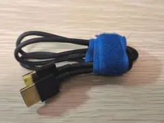 4K対応 HDMI スリムケーブル（0.7m）