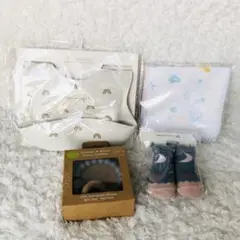 【新品 未使用 未開封】靴下 エプロン ガーゼハンカチ 歯固め セット