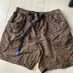 GERRY ヒョウ柄 ショートパンツ　ダメージあり