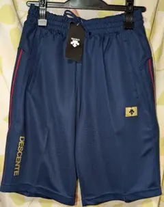 DESCENTE ネイビーxレッド ショートパンツ 半ズボン タグ付き LL