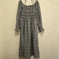 オフショルダー グレー系チェック ロングワンピース