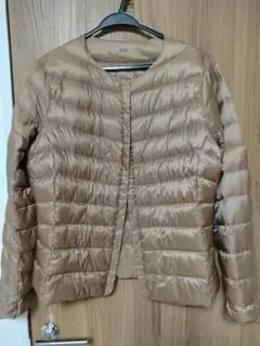 ノーカラーダウン ダウンジャケット