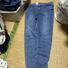-5kgJEANS スキニーデニムパンツ コットン98%のサムネイル