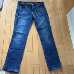 GU 濃紺 ストレートデニムパンツ